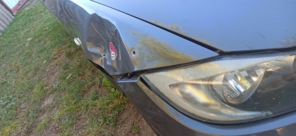 авто  BMW  320 .