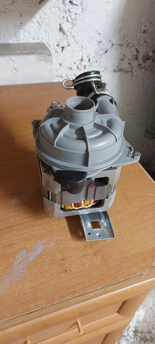 Pompa myjąca Zmywarki BEKO DIS5830