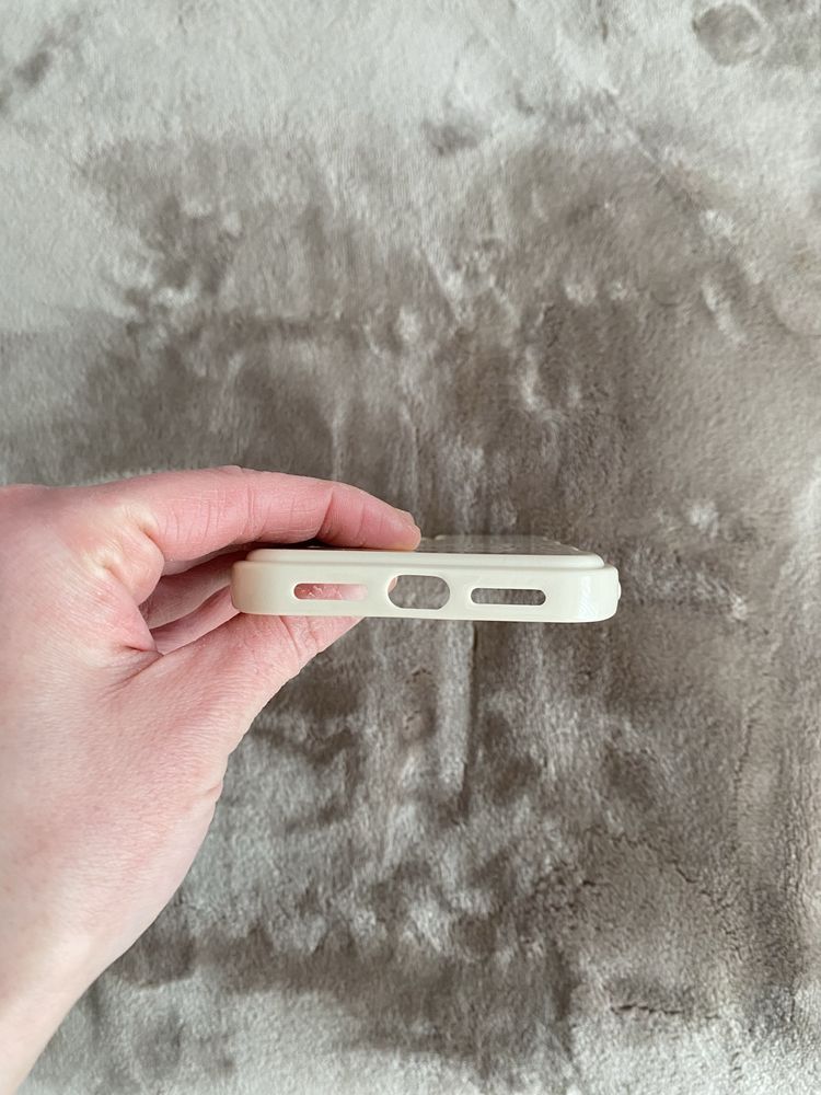 Etui na iphone 11