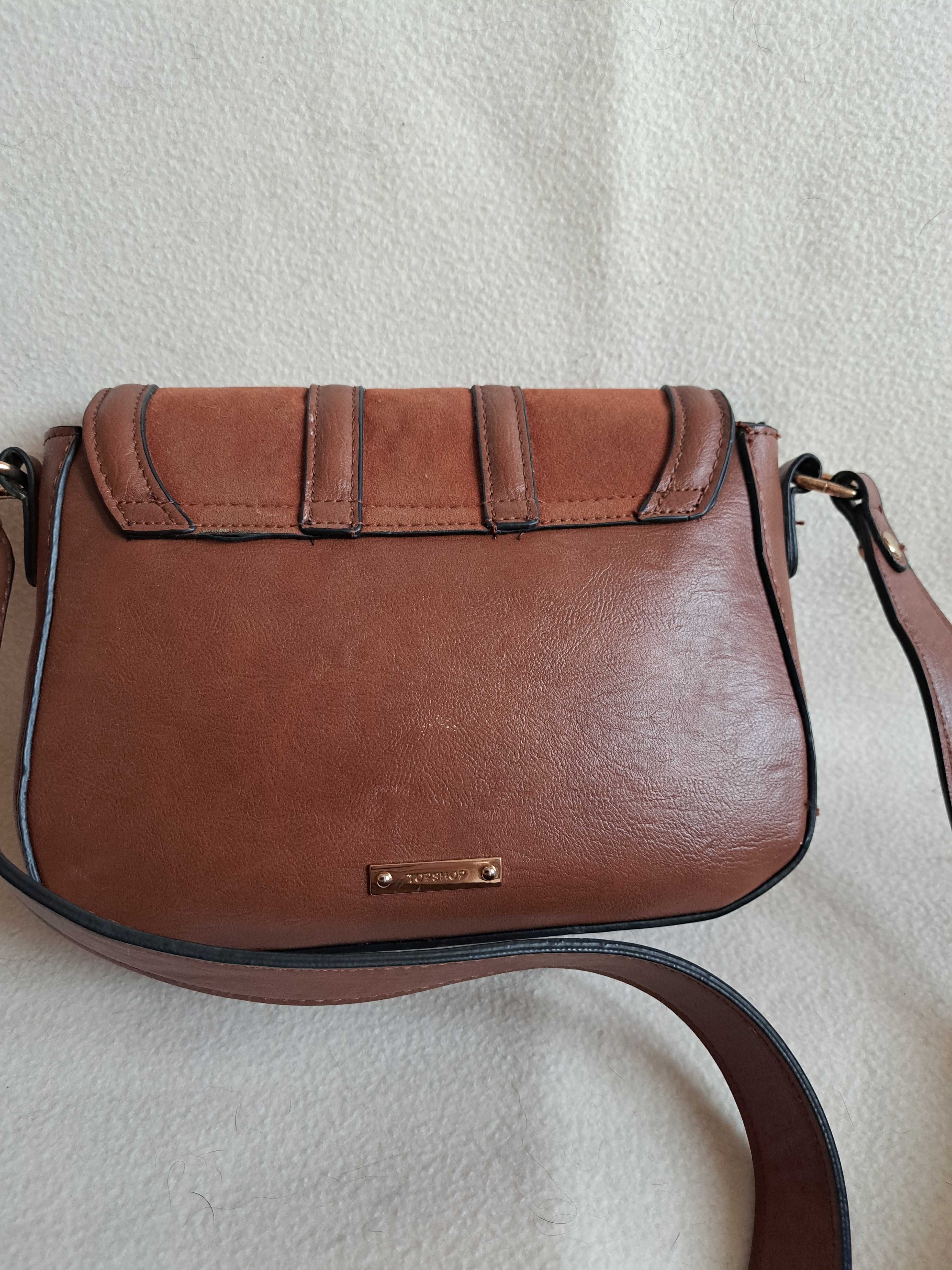 Brązowa torebka na pasku listonoszka Topshop