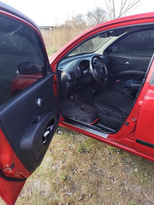 Продам Нісан мікра