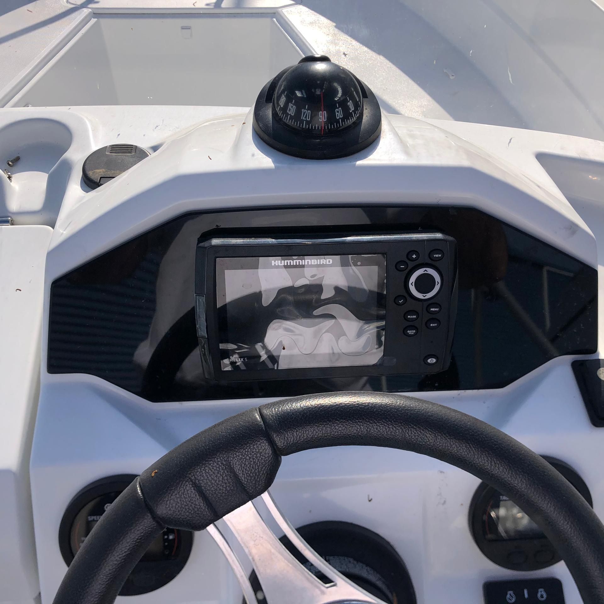Barco Jeanneau Cap Camarate 5.5 CC