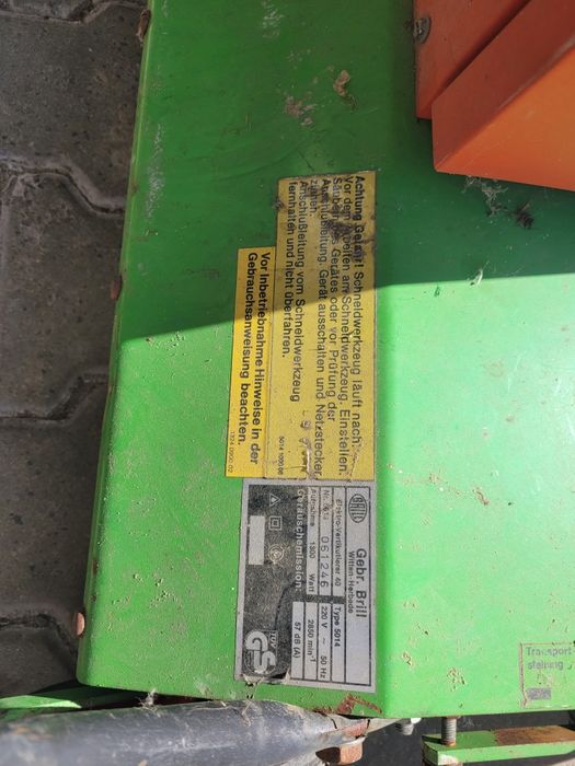 Wertykulator elektryczny