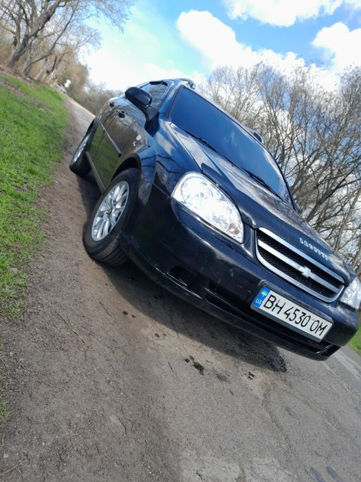 Автомобіль Chevrolet Lacetti