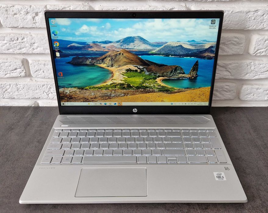 Ноутбук HP Pavilion i5-1035G1/12 озу/256 ссд