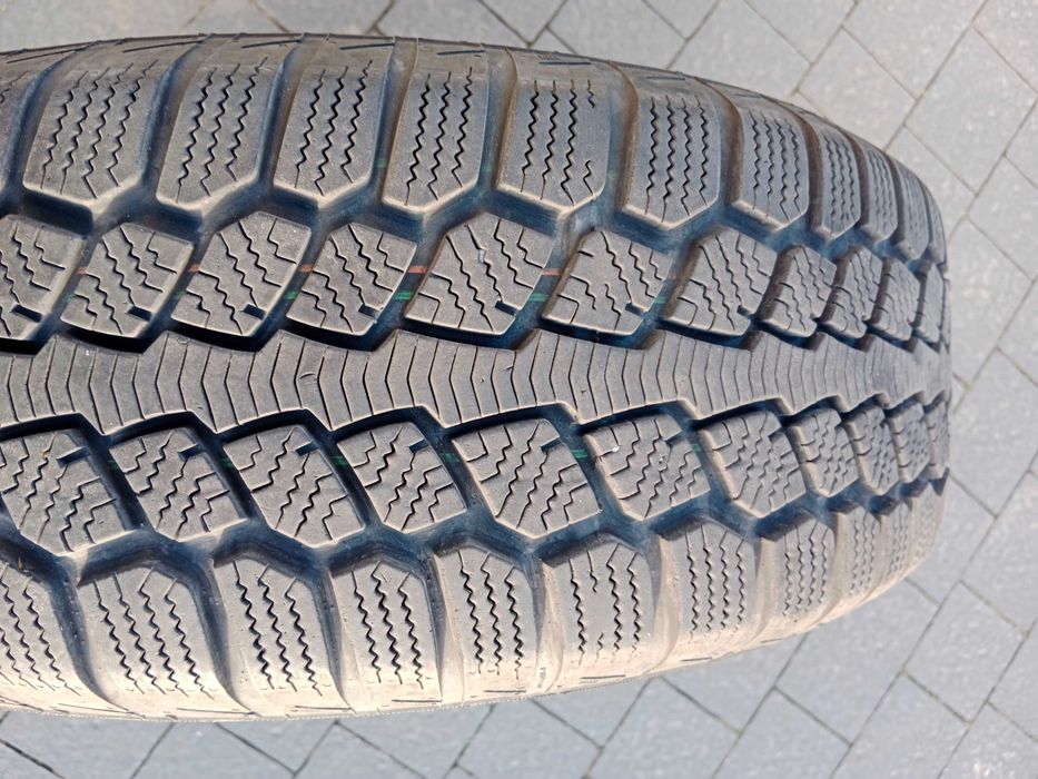 Opony zimowe z alu felgami