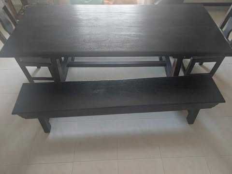 Mesa Maciça (BR_MT) + 2 bancos + 2 cadeirões