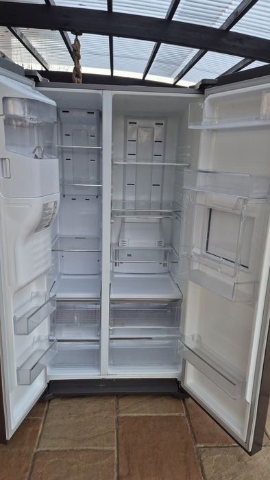 Lodówka Samsung side by side