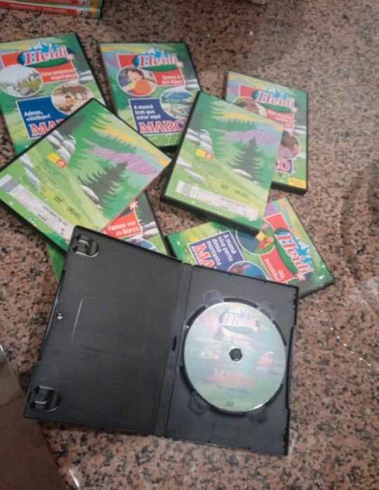 33 DVDs da Heidi e Marco-  novo vom etiqueta