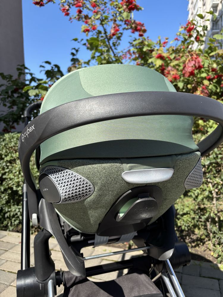 Автокрісло Cybex Cloud T i-Size Plus, колір Leaf Green