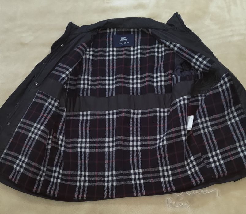 Casaco da marca Burberry original