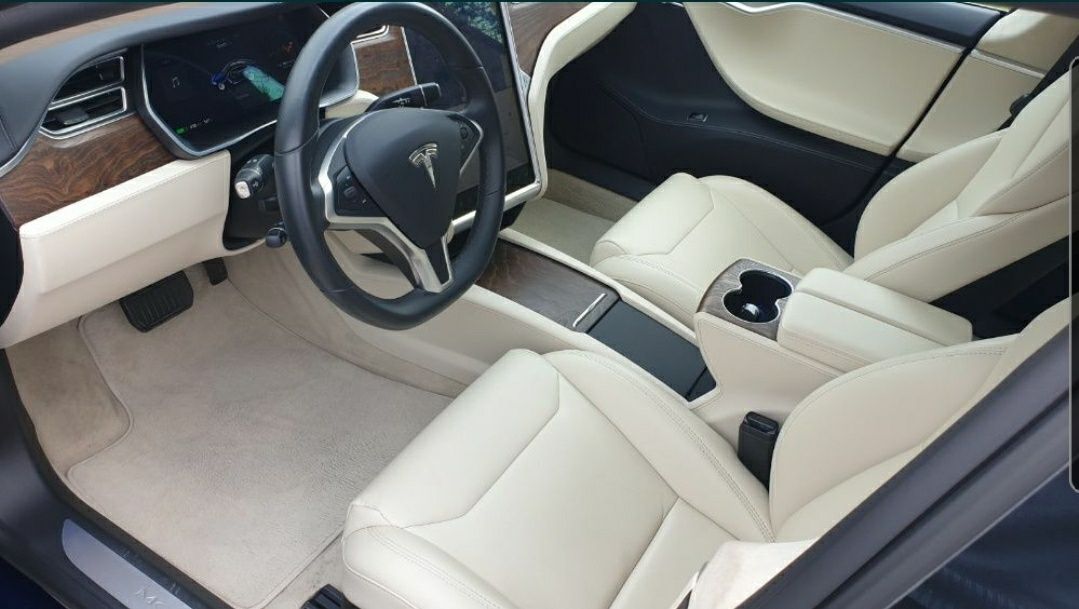 Tesla Model S100D 600км 2017г Новая!