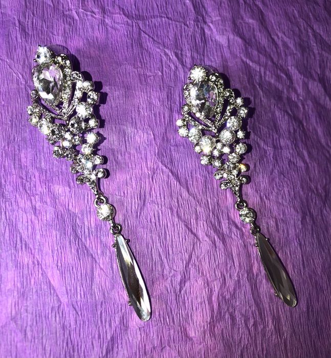 Сережки  Серьги Бижутерия