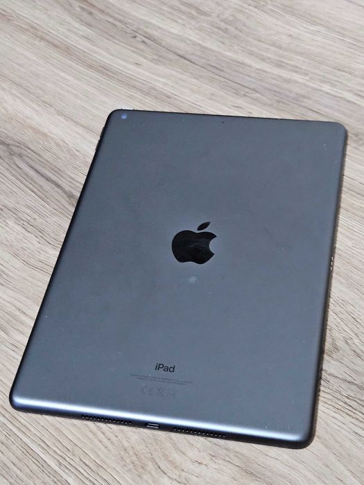 Apple iPad 9 Gen -64Gb , Space Gray , MDM , аккум 100%