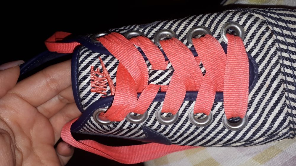 Ténis Nike edição limitada