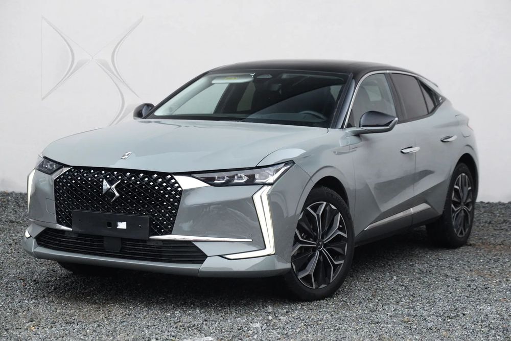 DS Automobiles DS 4 1.6 225Km Plug-In Hybryda bardzo bogate wyposażenie stan perfekcyjny