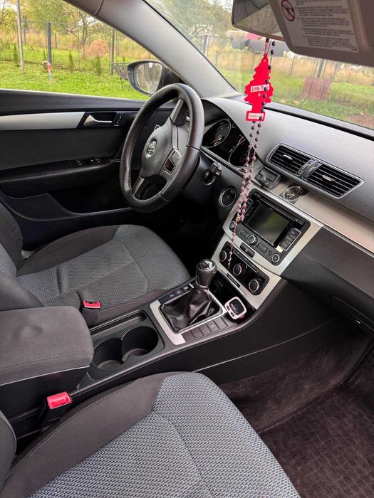 Автомобіль Volkswagen
