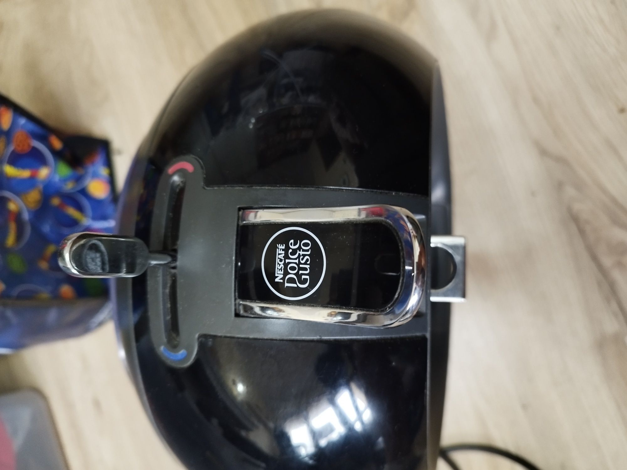 Ekspres de'longhi edg 600.B delonghi Dolce gusto