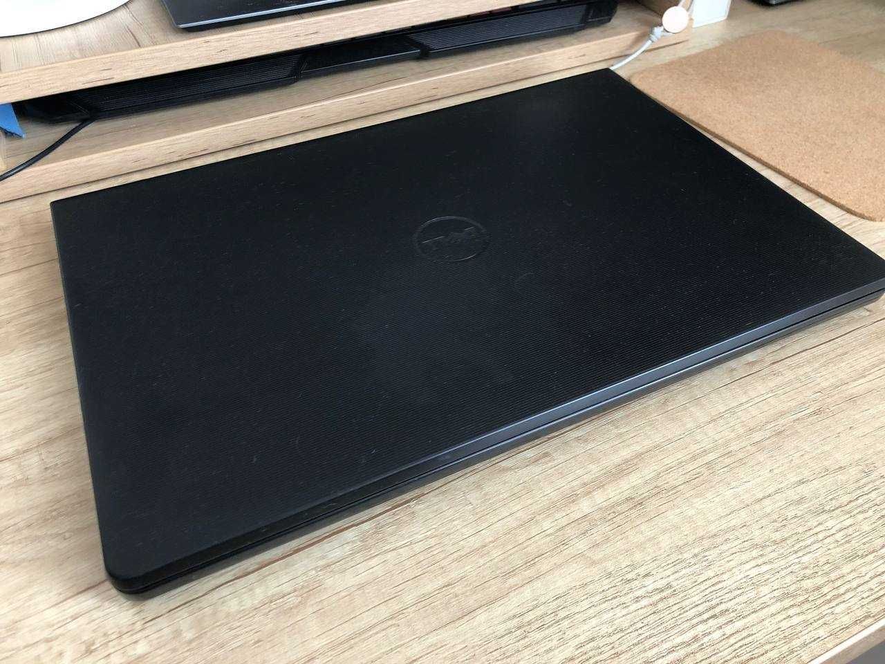 DELL Vostro 3558