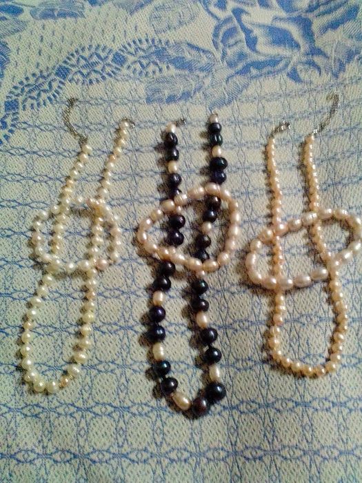 Намиста з перлів, та срібні сережки пусети з натуральними перлами