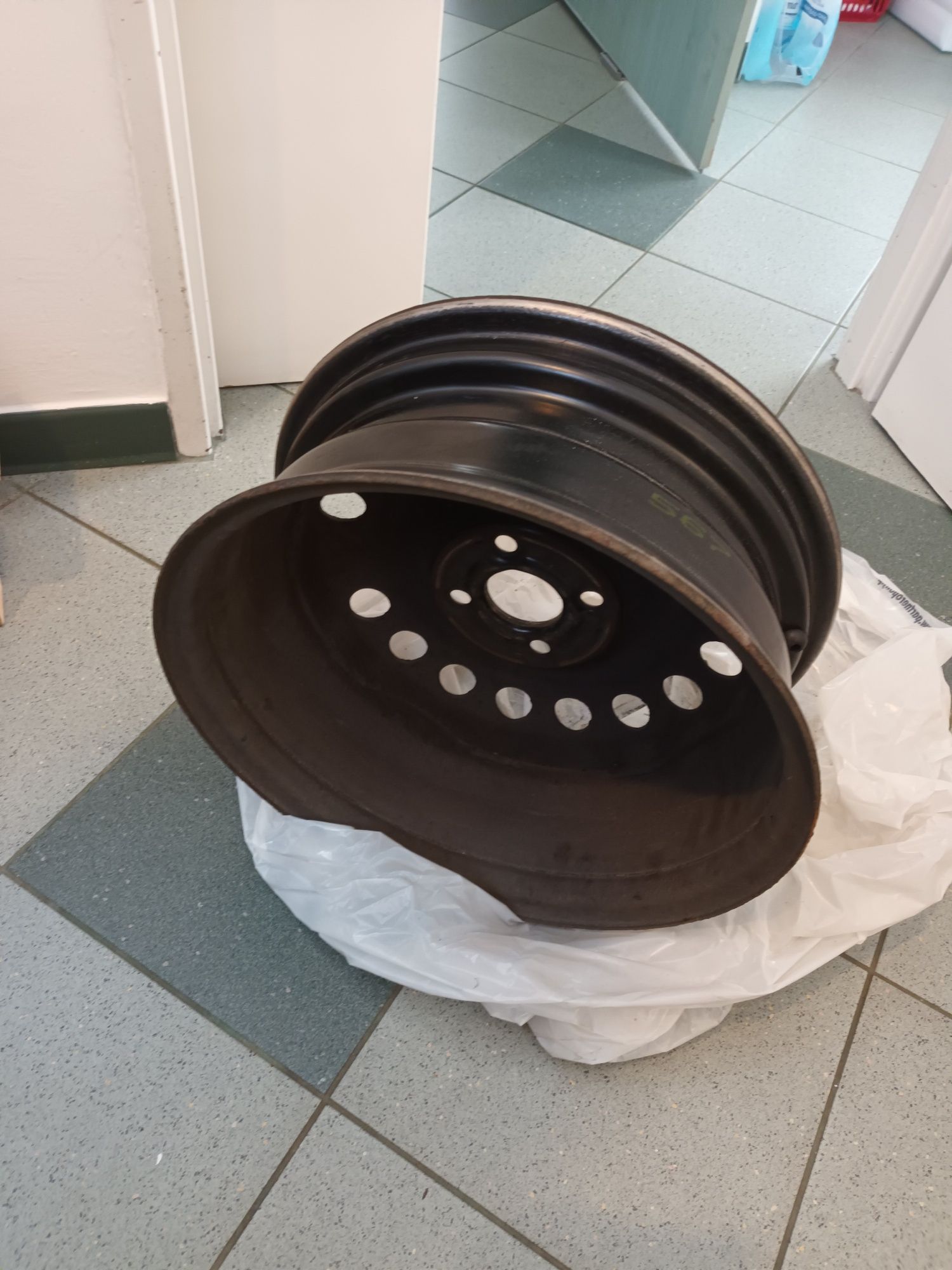 Felgi stalowe czarne R15 4szt Opel Astra 2 2004