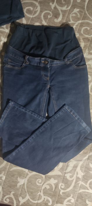 Джинси для вагітних