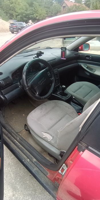 Продам авто ауді а4б5 1996року