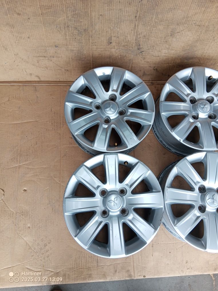 Felgi aluminiowe Mitsubishi Colt 6j r15 et46 śruby 4x114.3