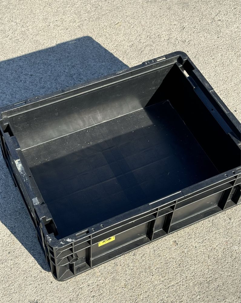 Pojemniki R-KLT ESD z Pokrywą Czarne RFID