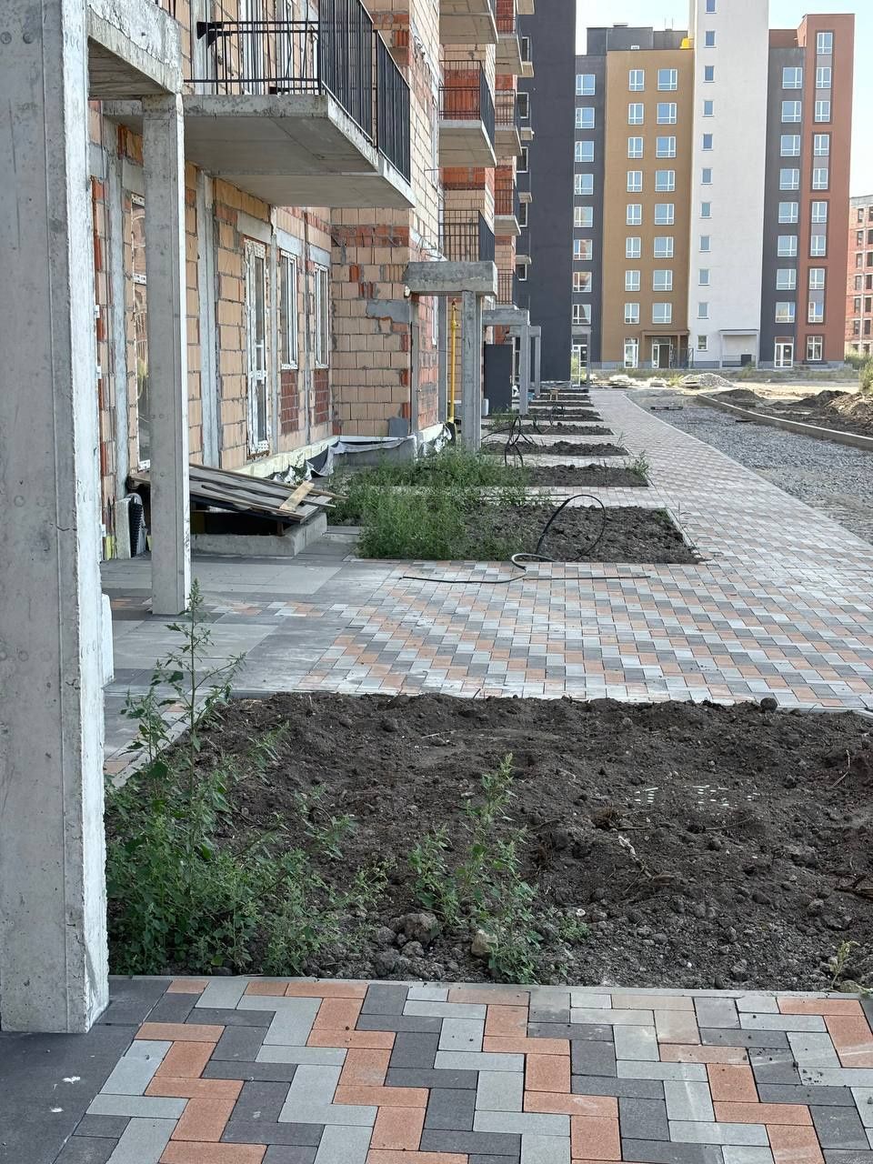 Продаю свою 2-кімнатну квартиру в ЖК Scandia. метро Лісова
 (метр