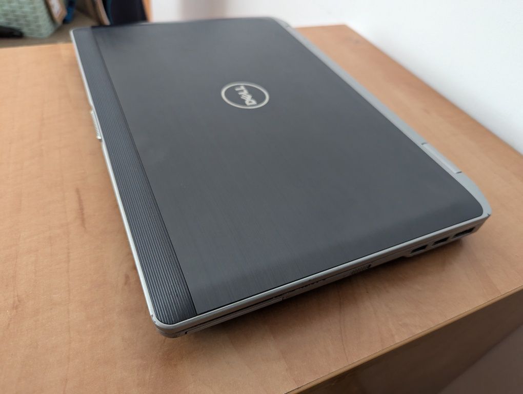 Laptop Dell latitude