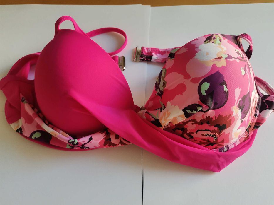 Bikini novo de mulher