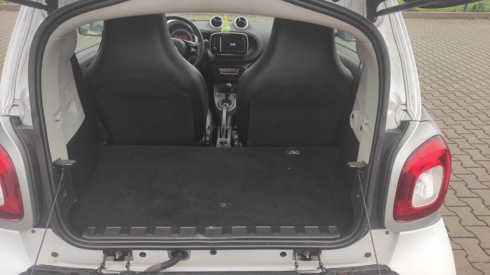 Smart fortwo 453 ładowarka 22 kwh