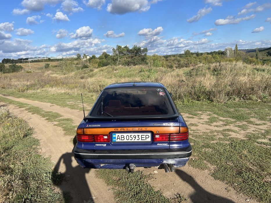 Mitsubishi Galant VI • 1989 рік • 2.0 бензин • Механіка