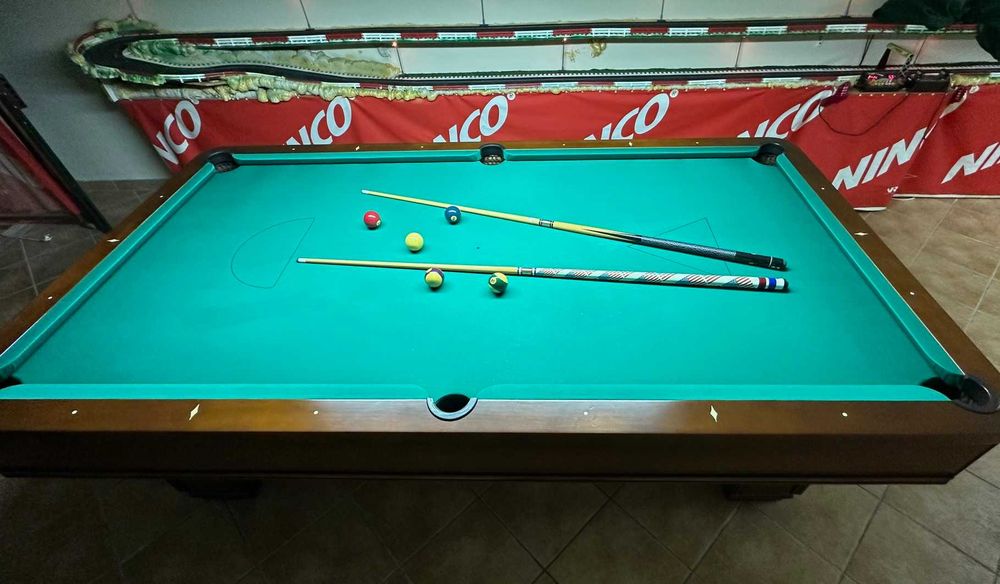 Mesa de Snooker/Pool em madeira de cerejeira maciça