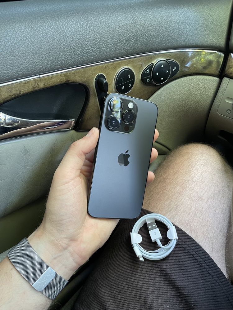 Iphone 14 pro 256 newerlock