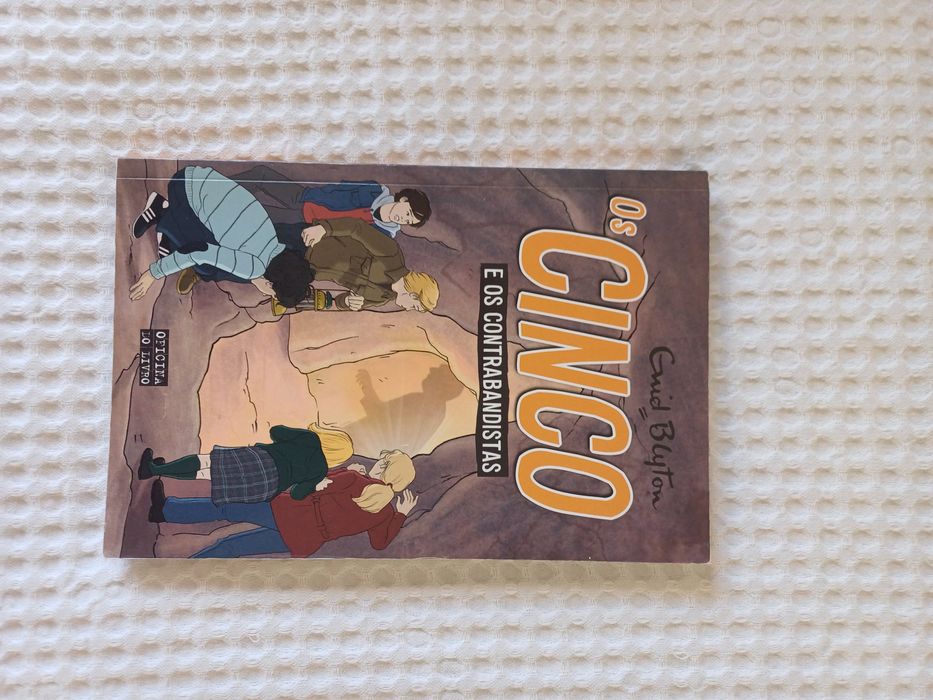 Livro Os Cinco, nos Rochedos do Demónio