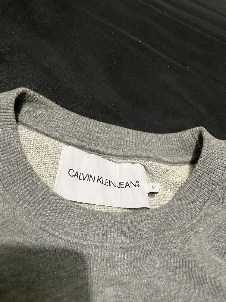 Sweat Calvin Klein