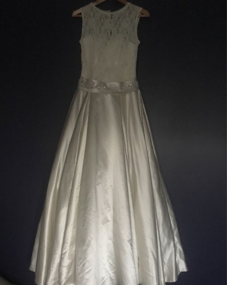 Платье свадебное Dolloris р.40