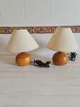 Par de Candeeiros Redondos em Madeira com Abajour Wooden Lamps