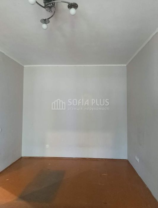 Срочно! 1к, Берестейський 99/1, недорого