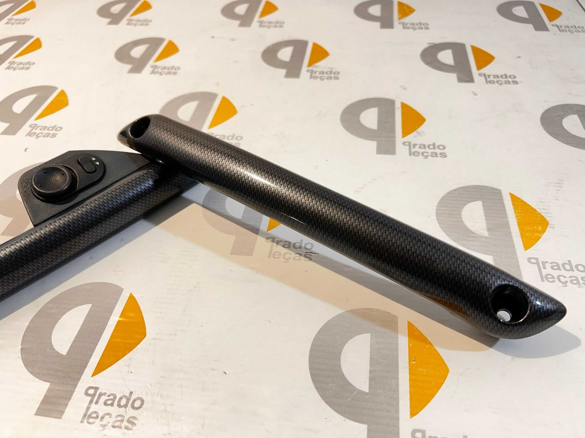 Puxador de porta carbono smart fortwo 450 BRABUS