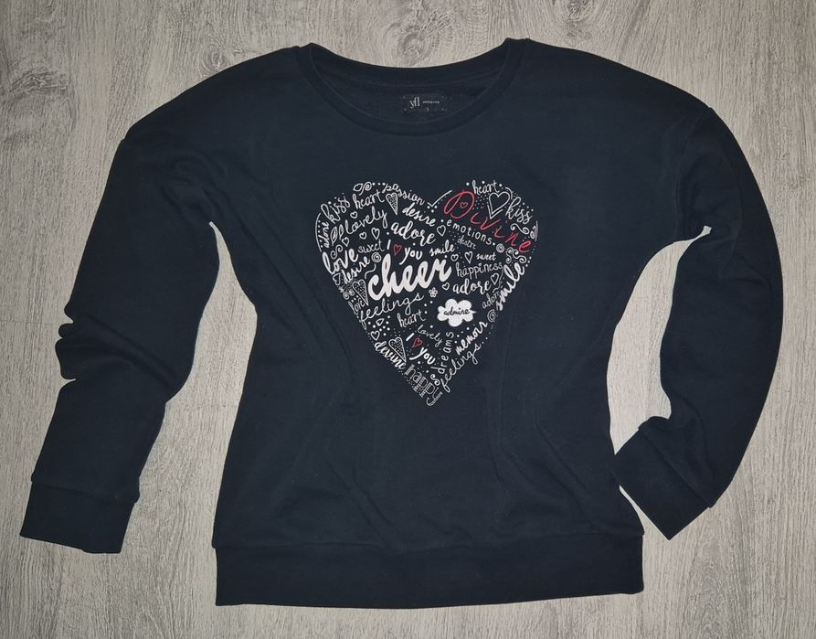 Reserved, czarna bluza rozm M