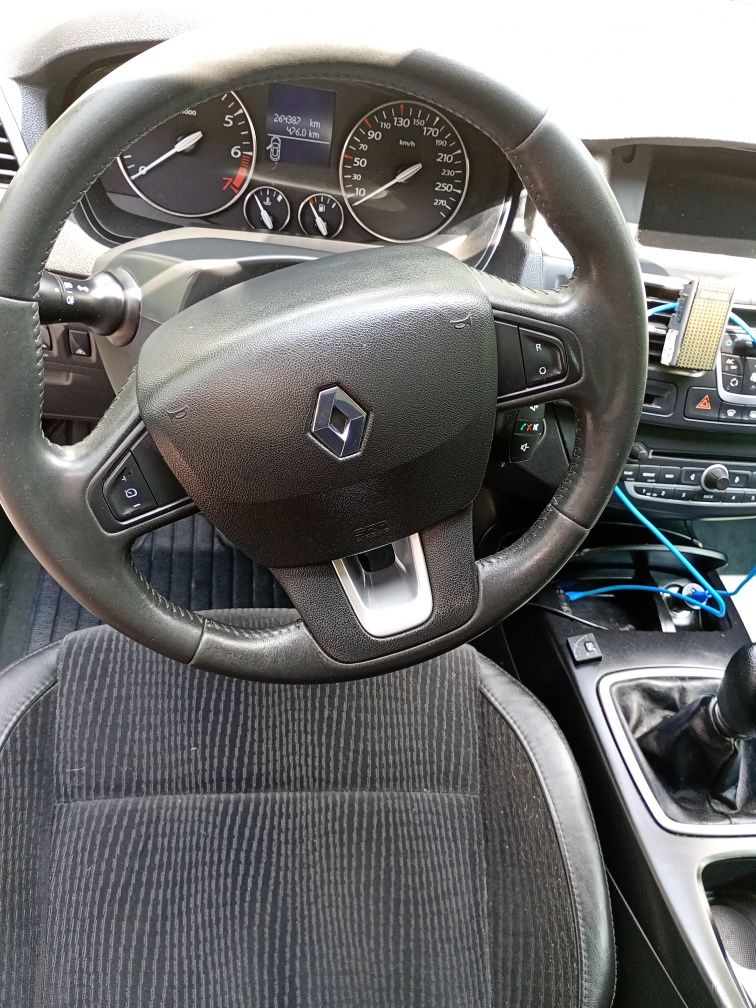 Renault Laguna3 2008