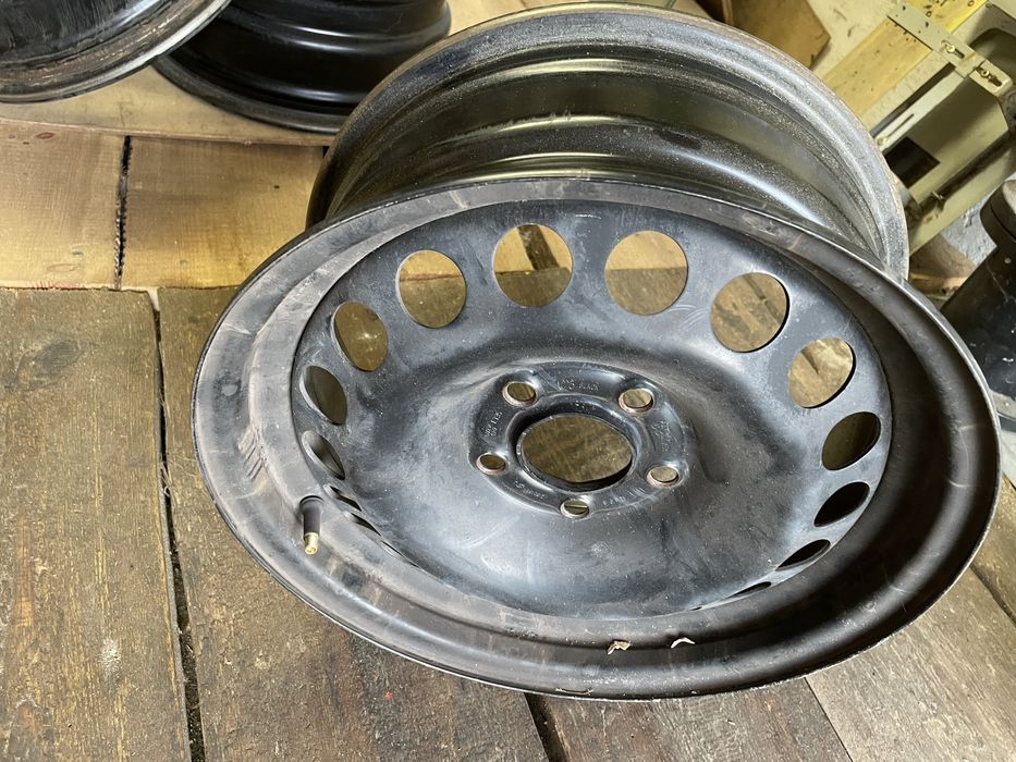 Диски сталеві колісні GM Opel R15 5x110 ET-35