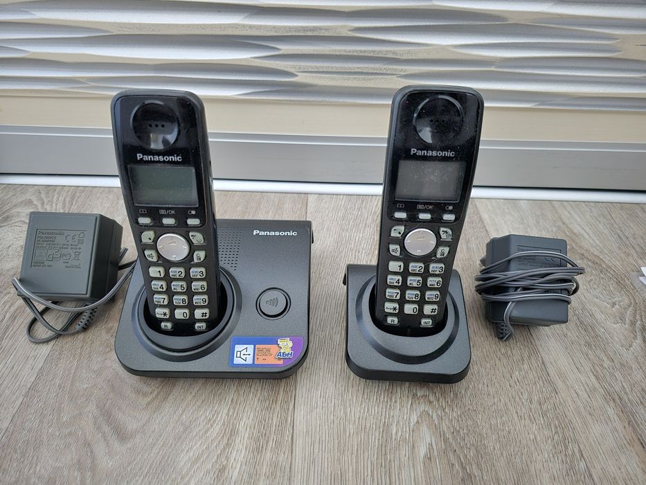 Радіотелефон Panasonic 2 трубки