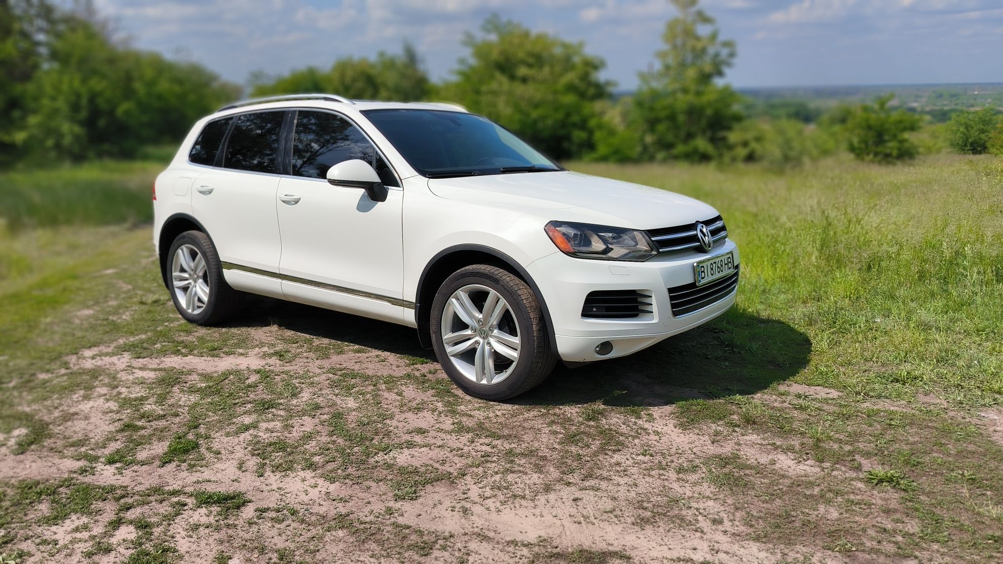 Продам Volkswagen TOUAREG 2012р  3.0 D