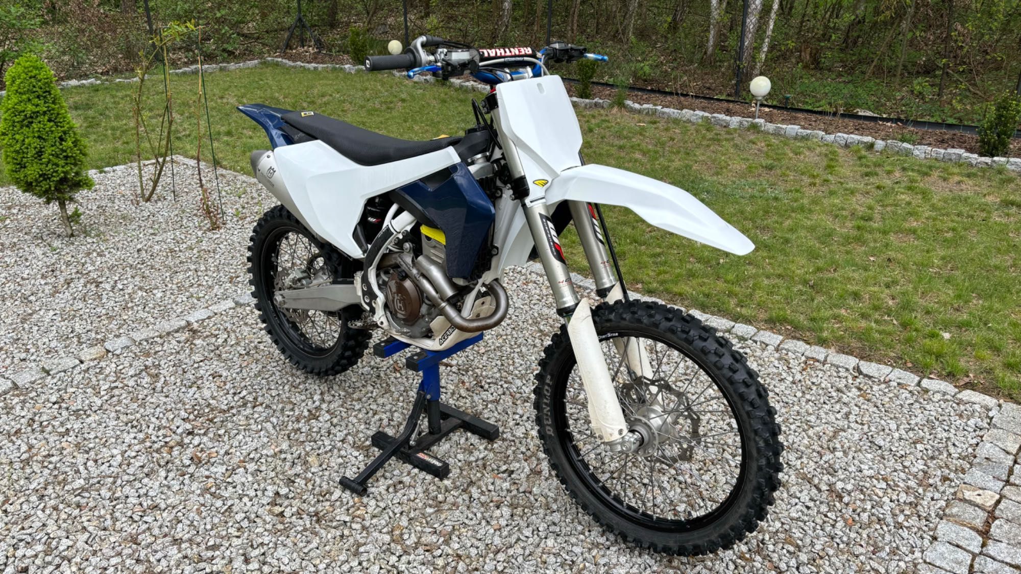 Husqvarna fc 350, 11 mth na oem tloku!