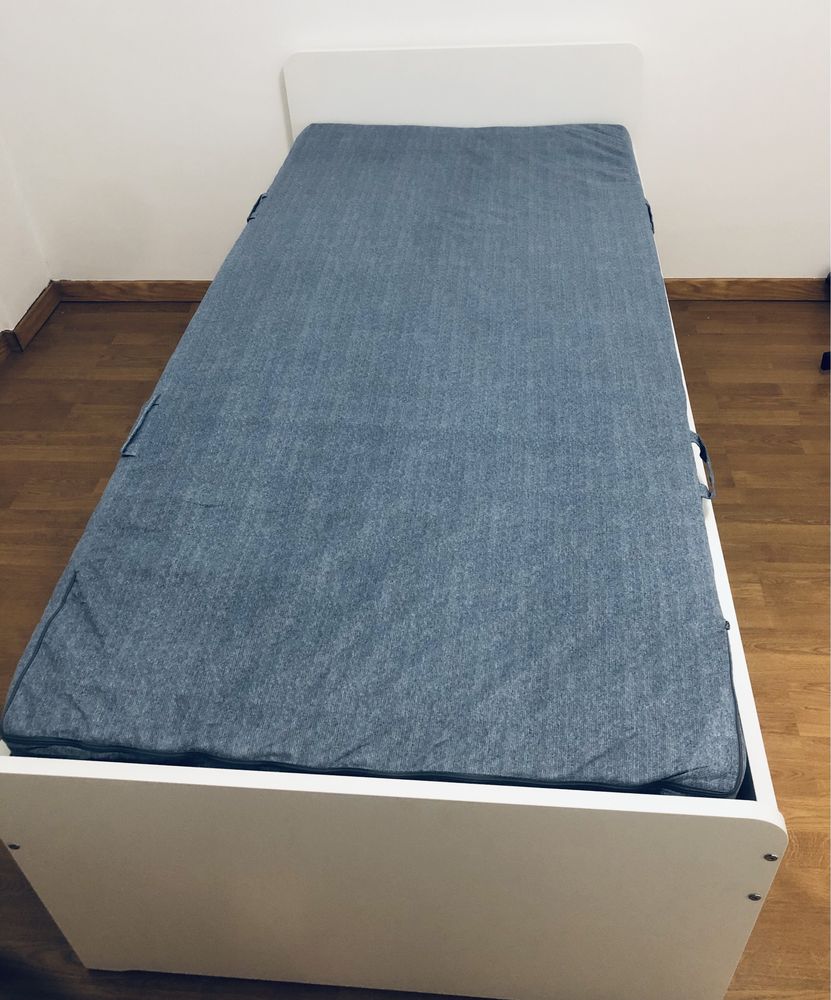 Cama nova IKEA c/ estrado ripas, colchão e roupa de cama incluído