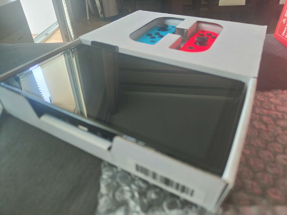 Konsola NINTENDO Switch OLED + GRY 3x Super Mario Minecraft Ninjago